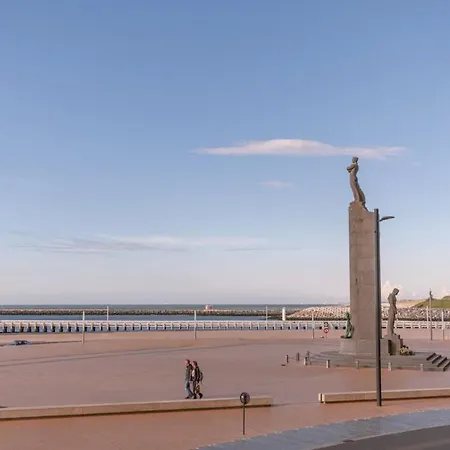 Maritime View At Commodore Apartamento *